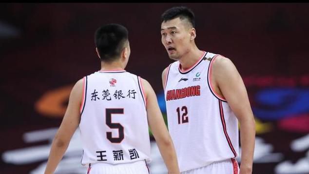 亚洲一二三区在线观看